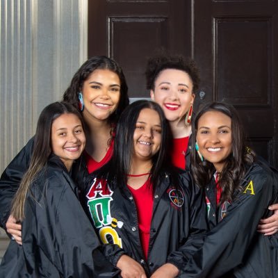 Queen Bees of Chapel Hill 🐝Founded September 1, 1994 to provide support for college women. Traditionalism, Spirituality, Education and Contemporary Issues.