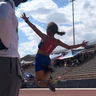 ACU Track & Field🏃🏽‍♀️ HJ 4’8 | LJ 16’4.5 ft | 100 13.59 | 200 27.41 | 4’100 and 4’200 3.7 uw/gpa 4.0 w/gpa