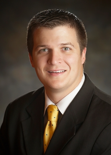 Attorney with 10+ years banking experience.