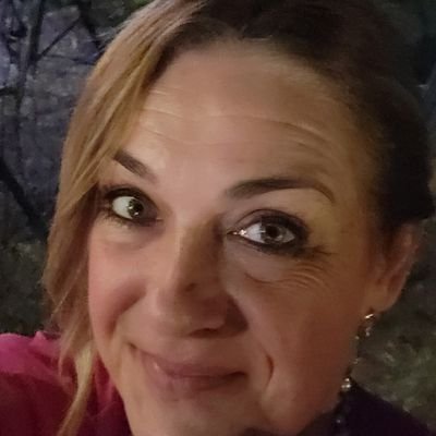 PucciIreland's profile picture. 