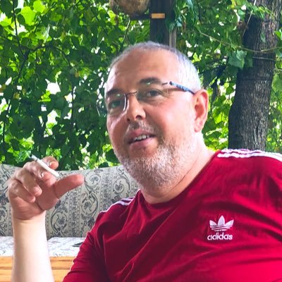 iyilik, güzellik, yeni bir dünya... #adalet bir nimeti yerli yerine koymaktır. ağaca su vermek adalettir, dikene su vermek zulümdür.