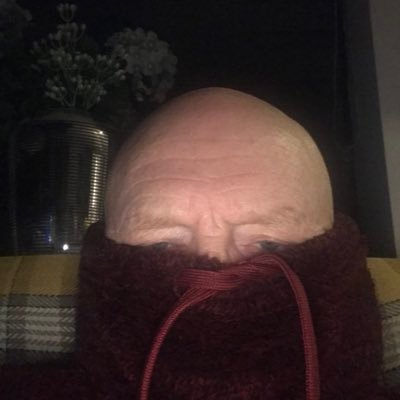 xander1952's profile picture. politically homeless