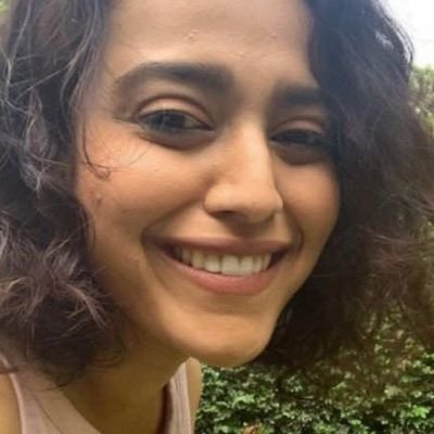 DrDelnaaz's profile picture. You can’t scare me, I raise tiny humans. #mother
#women have no #religion
#3Account_suspended
#No #DM please.🙏