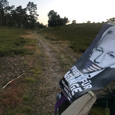 Hamburg to Belmarsh prison (London) - 800km. The long walk to gain press freedom & freedom for one of it's brightest symbols - Julian Assange #FreeAssangeNOW