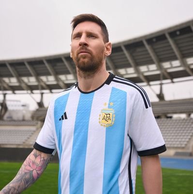 AlwandeZuma2's profile picture. 