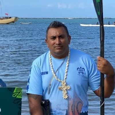 Sun-baked Servant of the Most High 
trying to be a good Husband and father. Keen SUP-er and  traditional voyager.... also GenSec of @lotupasifika (PCC)