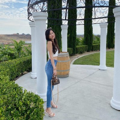 fliyv8g's profile picture. #travelling #yoga_gym #investment #cooking #reading