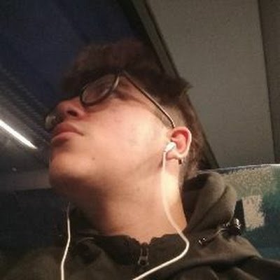 munnooo02's profile picture. 