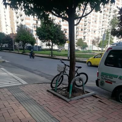 Domicilios urbanos /Entregas por Bogota y la región./corsa427@gmail.com
#Bogota