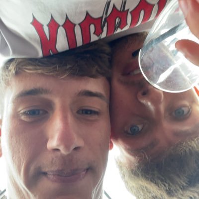 connuttall's profile picture. 