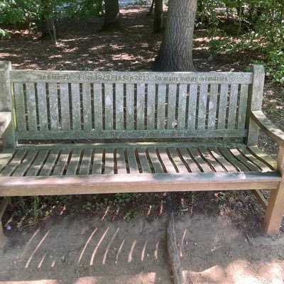 Regular photos of the views from the benches of Essex, and other nice places to sit.
I want to explore more of our beautiful county and share it with Twitter!