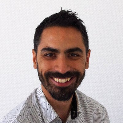 damsontweet's profile picture. 