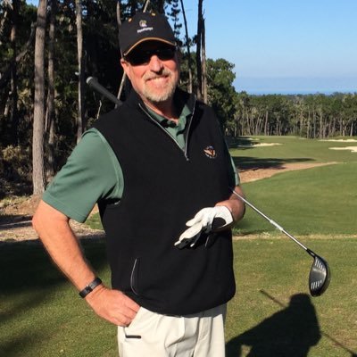 Apple and Swift Software Engineer, avid sportsman, garage band guitarist! 🏌️♀️🚵♀️ 🎾🏄♂️🏊♂️🎸