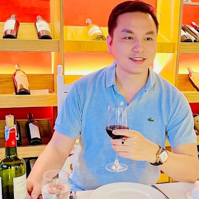 WongKim32528417's profile picture. 