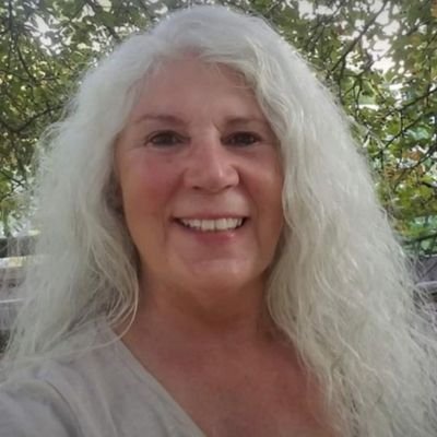 BonnieGainey3's profile picture. 