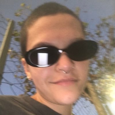 cansad desde o ventre / (qualquer pronome)