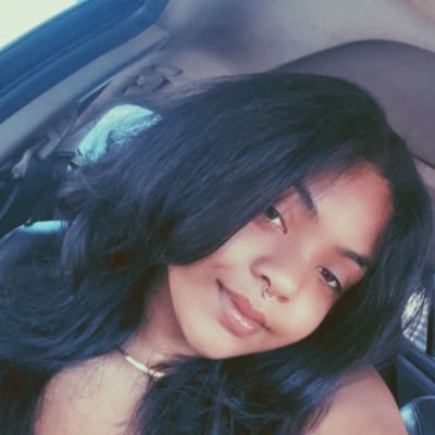 @xladivina_o on instagram. paint. write. passionate individual. visionary believer.