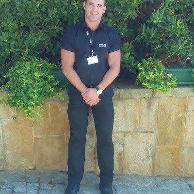 Roberto46279108's profile picture. 