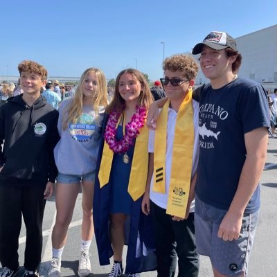 JillMit15842073's profile picture. A Mom. ❤️my terrific kids. Location Manager for the Entertainment Industry