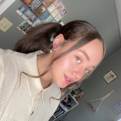 jeweldeeenara's profile picture. 