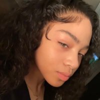 c. (@_mrspaperchasee) 's Twitter Profile