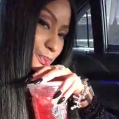 NICKI WORSHIPPER‼️ITS NOT A FAN BASE… ITS A LIFESTYLE😎 CERTIFIED BARBIE AND READY TO GO TO WAR BEHIND ONIKA🤭