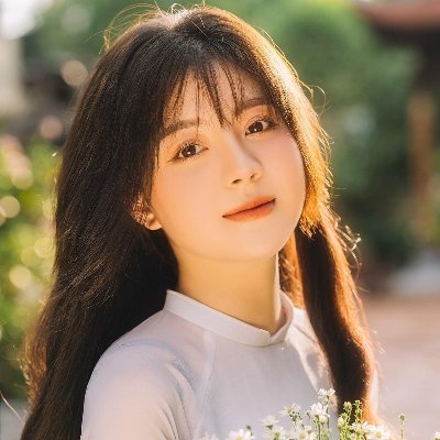 Kthinga129's profile picture. kcj