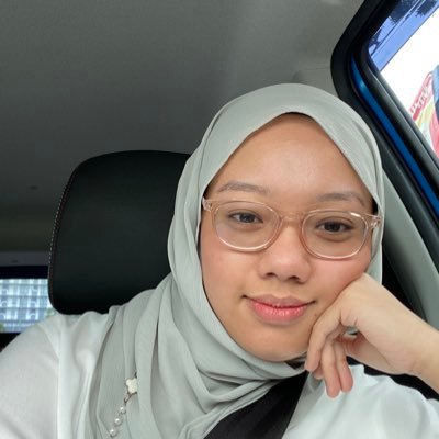 HazimahFauzi's profile picture. keep that crown on your head, Kween! 👑