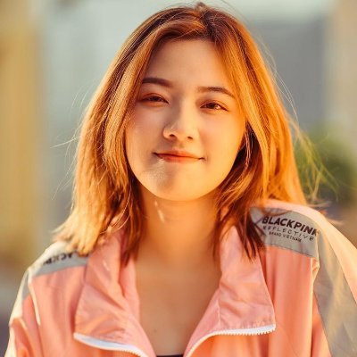 Tôi thật vui vẻ thực ra không phải là vậy đâu :((