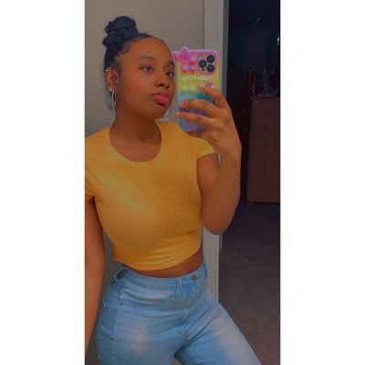 🦁Cortes’s wife 🦁💕🍊 Twitch- queenjiggles27 Xbox/fortnite itsjiggsss