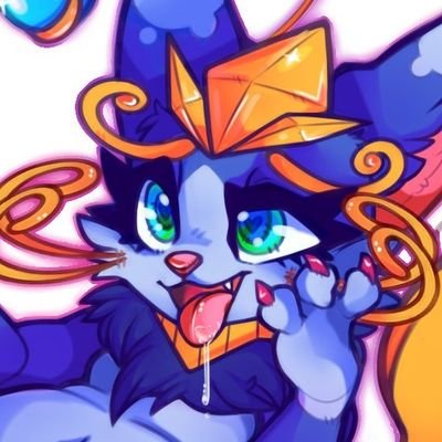 🌟 Just a kitty searching for her lost master..though she does enjoy playing~ 🌟