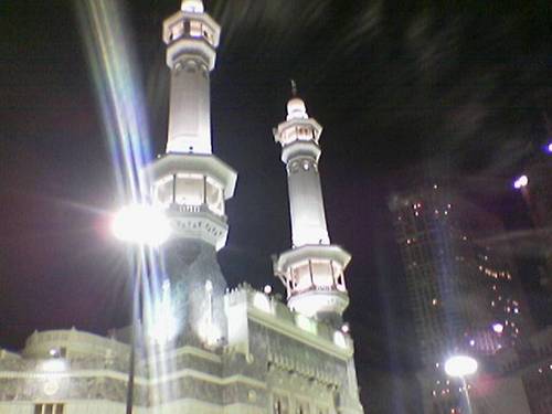 le2011en's profile picture. 