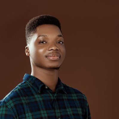 Anythin_Finance's profile picture. Fighting Financial illiteracy by tweeting what schools don't teach about money || WhatsApp Marketer, PayPal expert & Investor || DM's open📩