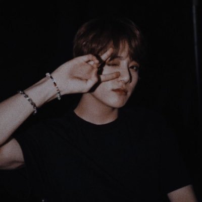҂ #⃞국 𝘪 𝘤𝘢𝘯 𝘴𝘦𝘦 𝘢 𝘸𝘩𝘰𝘭𝘦 𝐠𝐚𝐥𝐚𝐱𝐲 𝘪𝘯 𝘧𝘳𝘰𝘯𝘵 𝘰𝘧 𝘺𝘰𝘶𝘳 𝘦𝘺𝘦𝘴 ✩₊˚