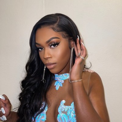 xoTrezure's profile picture. Blessed ll Howard Alumna ll Chicago ll ♑️