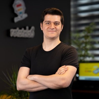 msalihkocak's profile picture. What’s good for the hive is good for the bee