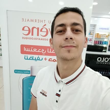 corona pharmacist 🤍
“live and love your life.”