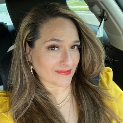 JanieVillanuev9's profile picture. 
