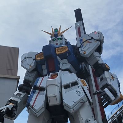 はじめまして!
鹿児島に住んでいるアニメ好きのオタクです!
ただいま、蓮ノ空女学院スクールアイドルクラブに絶賛はまり中です!
色んな方と仲良くしていきたいと思っていますので気軽にDMやフォローよろしくお願いします!
声優は菅叶和推しです!!
