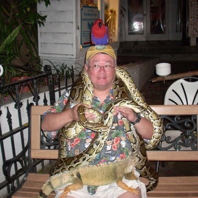 Christopher Stolee - Veteran, fan of #History #MilitaryHistory #KeyWest #MNTwins #2ndArmoredDivision #Travel Go Army Korean American, follow if you like