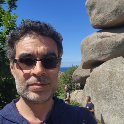 Electronics Engineer, proud single dad of 3 amazing kids. Ukraine 🇺🇦 supporter. Love hiking, scuba diving, travels, flying a paramotor.