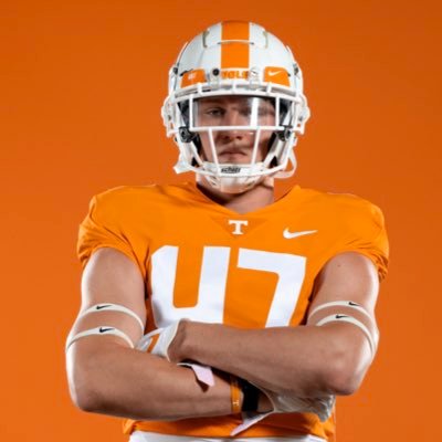 Lb @vol_football.                                      Barstool Athlete.