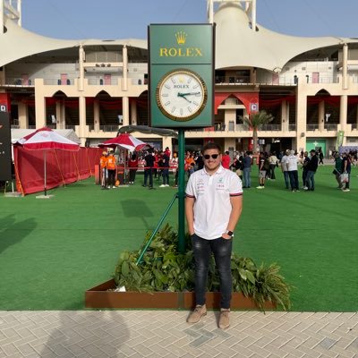 Saffa 🇿🇦living in Bahrain 🇧🇭 || Teacher 👨🏻‍🏫 || Sport Enthusiast 🏉 || Rule #1 - Forget what they think 🗣