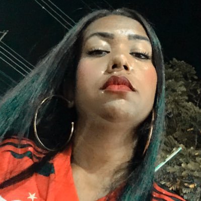 Ontem eu não me importava, hoje eu estou igual ontem!