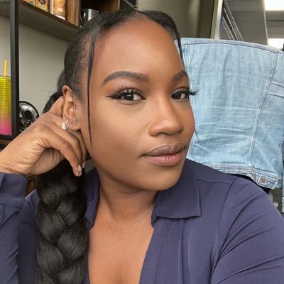 myschel's profile picture. #momlife #fashionaddict #makeuplover #marketingpotential #nailpolishfanatic