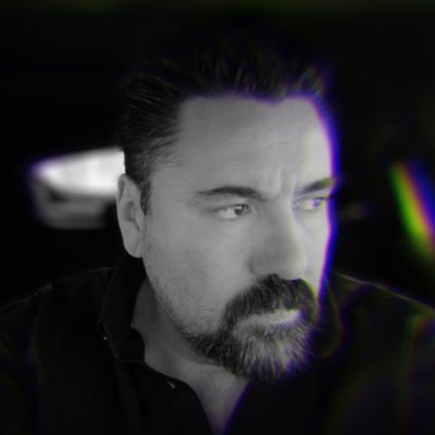 joanvalley's profile picture. Mango farmer and computer 3D modeler.