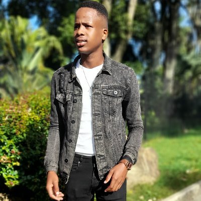 NcazelowY's profile picture. Introvert person 😌❤.but who likes to retweet alots