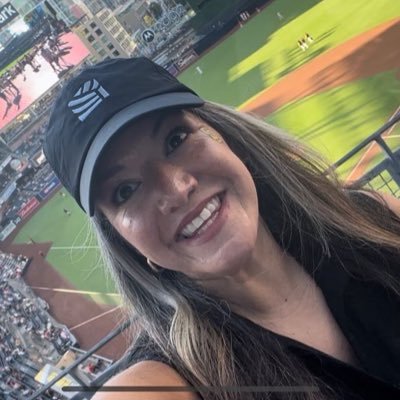 C6Cece's profile picture. Optimistic Ecuadorian, wife, mom, SHRM volunteer leader and HR Director at the best company on the Northshore. All opinions expressed are my own.
