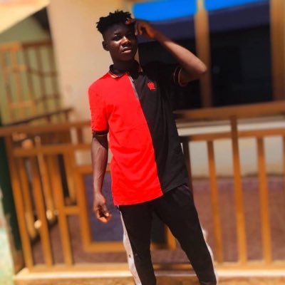 AleMole3's profile picture. 