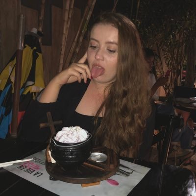 anurbiniraics's profile picture. 🌚